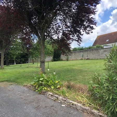 Сasa de vacaciones Maison A La Campagne Rots